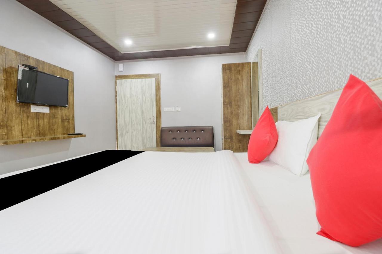 Chhatarpur Capital O 63158 Hotel Om Sai Ram מראה חיצוני תמונה