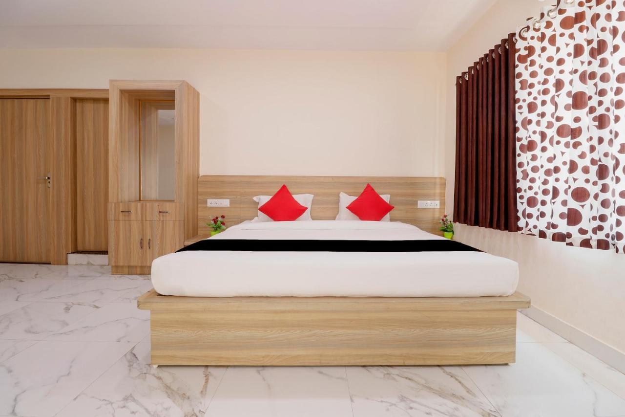 Chhatarpur Capital O 63158 Hotel Om Sai Ram מראה חיצוני תמונה