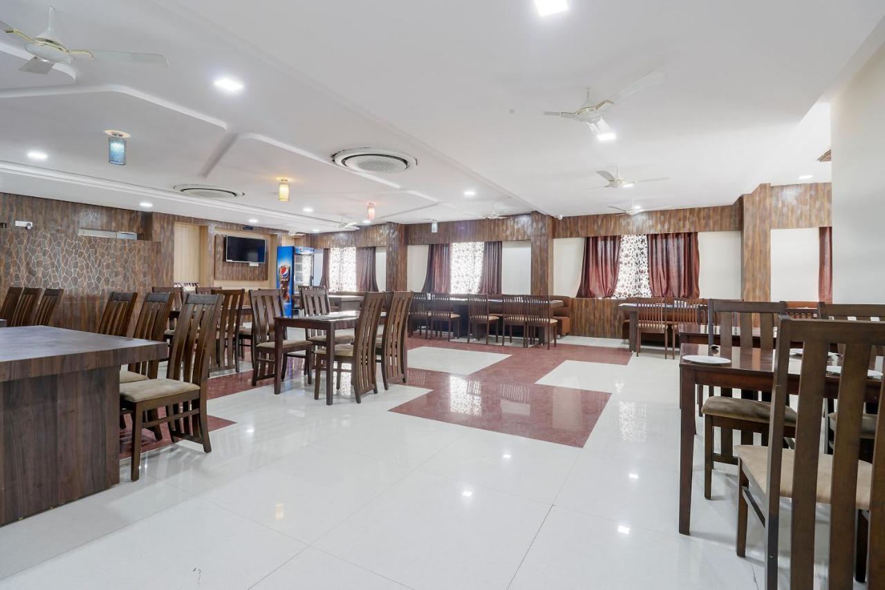 Chhatarpur Capital O 63158 Hotel Om Sai Ram מראה חיצוני תמונה